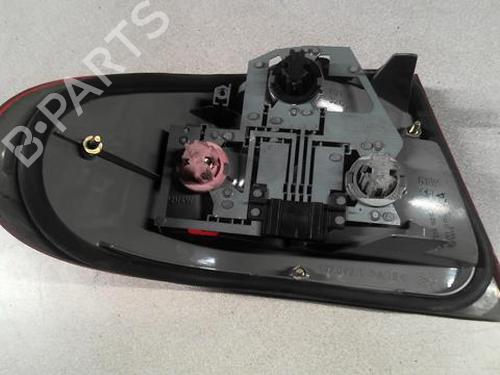 Used Right taillight Right taillight MERCEDES-BENZ E-CLASS (W210) E 200 CDI (210.007) (102 hp) 21998929 21998929