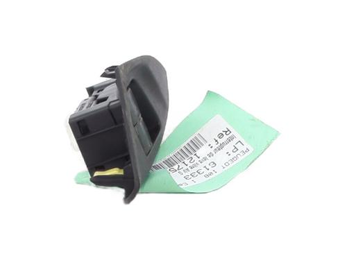 left-front-window-switch-peugeot-108-2014-32509045 main image