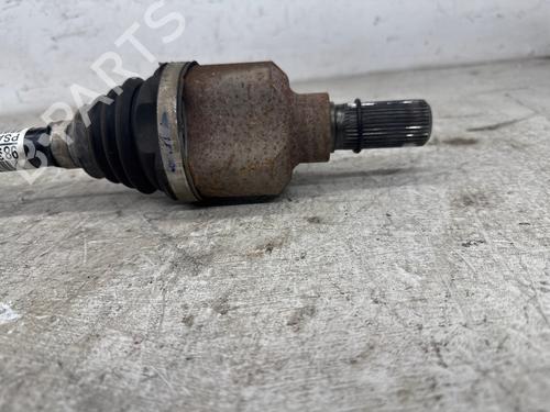 Used Left front driveshaft Left front driveshaft PEUGEOT 208 II (UB_, UP_, UW_, UJ_) 1.2 Hybrid 100 (101 hp) 40031383 40031383
