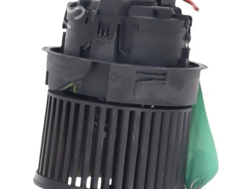Heater blower motor CITROËN C3 III (SX) 1.6 BlueHDi 75 | BP37086013M62 - Image 3