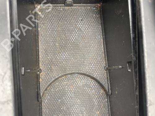 Middle console MERCEDES-BENZ C-CLASS (W204) C 200 CDI (204.007, 204.006) | BP36591846I22 - Image 5