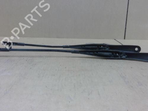 Front windshield wiper arm OPEL ASTRA H (A04) 1.7 CDTI (L48) | BP27221249C143 