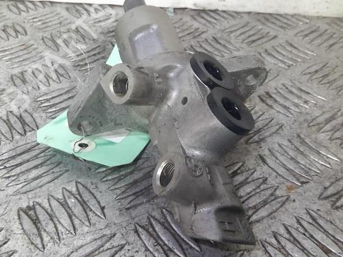 Brake master cylinder BMW 3 (E90) 318 d | BP20357633M77 - Image 2