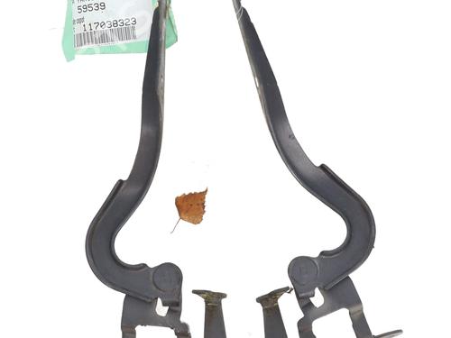 Charnière/Limiteur de porte TOYOTA YARIS (_P9_) 1.4 D-4D (NLP90_, NLP90R) (90 hp) 30948879