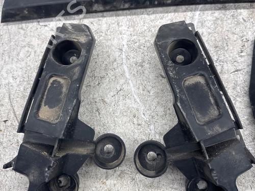 Used Rear bumper bracket Rear bumper bracket 36955848 36955848