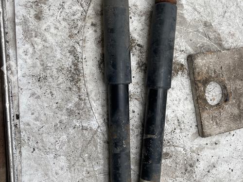 Used Right rear shock absorber Right rear shock absorber 37635786 37635786