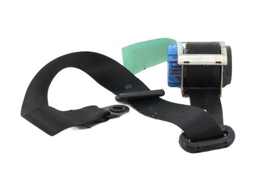 Ceinture de sécurité avant gauche FORD FIESTA V (JH_, JD_) 1.4 TDCi (68 hp) 31878667