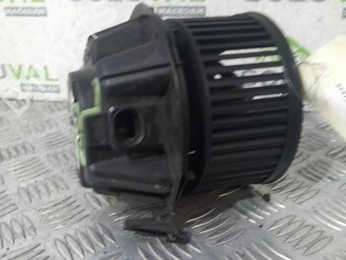 Used Heater blower motor Heater blower motor DACIA DUSTER (HS_) 1.5 dCi 4x4 (HSMC, HSMD) (110 hp) 21827042 21827042