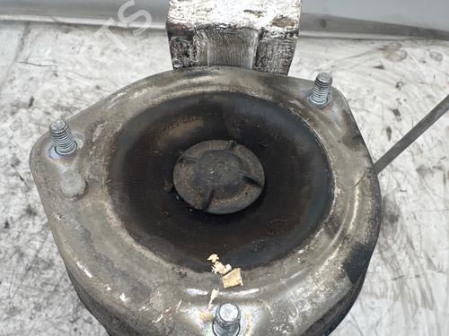 Used Right front shock absorber Right front shock absorber 36791847 36791847