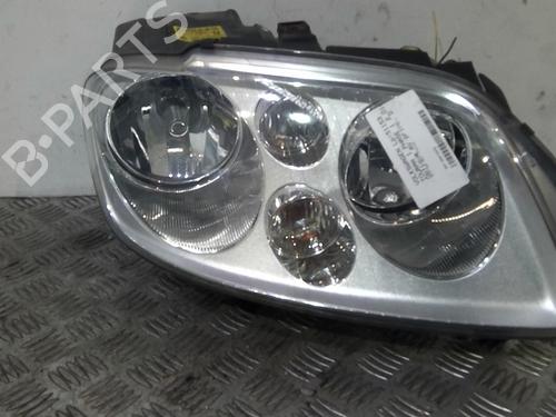 Right headlight VW TOURAN (1T1, 1T2) 2.0 TDI 16V | BP22235967C29 