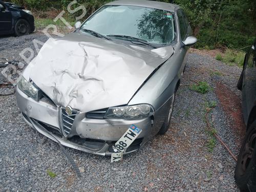 Brugte ALFA ROMEO 156 Sportwagon (932_) 1.9 JTD 16V (932BXE00) (140 hp) 3470635