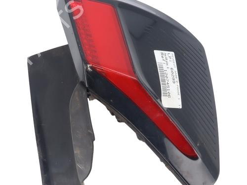 Used Left taillight PEUGEOT 3008 II SUV (MC_, MR_, MJ_, M4_) 1.5 BlueHDi 130 (131 hp) 32251690