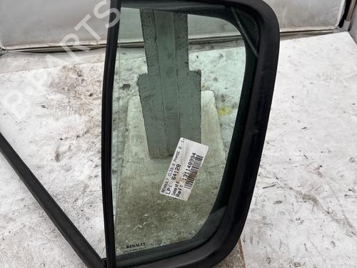 Used Rear left door window Rear left door window 38425536 38425536