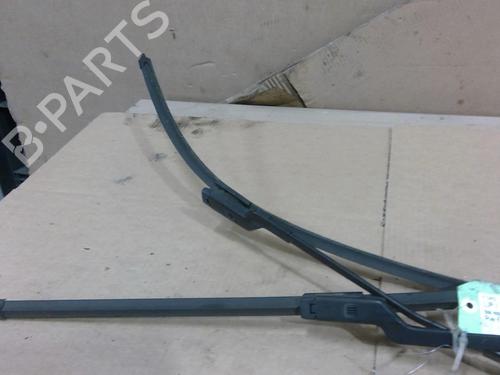 Used Front windshield wiper arm Front windshield wiper arm FORD FOCUS III 1.6 TDCi (115 hp) 32687979 32687979