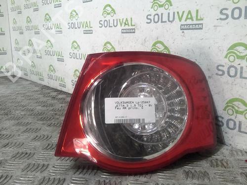 right-taillight-vw-jetta-iii-1k2-19-tdi-1k5945095m-2004-2005-2006-2007-2008-2009-2010-2011-2012-2013-21999538 main image
