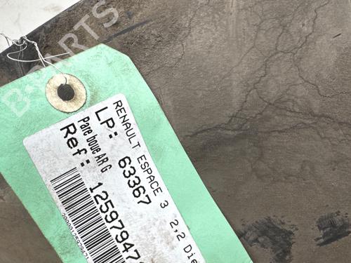 Used Wheel arch Wheel arch RENAULT ESPACE III (JE0_) 2.2 12V TD (JE0E, JE0H, JE0P) (113 hp) 35972926 35972926