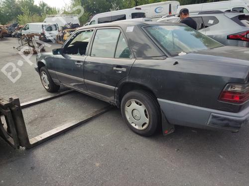 Hood MERCEDES-BENZ 124 Saloon (W124) 250 D (124.125) | BP27811278C1 