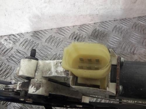 Front right window mechanism BMW 1 (E87) 118 d | BP20363763C23 