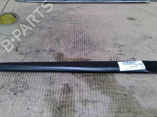 door-moulding-trim-renault-clio-iii-br01-cr01-2005-2006-2007-2008-2009-2010-2011-2012-2013-2014-27637539 main image