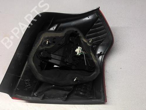 Used Left taillight TOYOTA COROLLA (_E12_) 2.0 D-4D (CDE120_, CDE120R) (90 hp) 22000162
