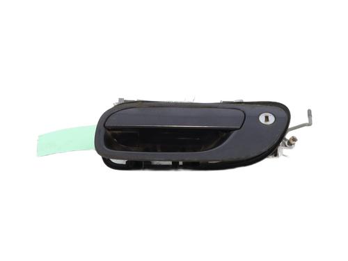 front-left-exterior-door-handle-volvo-s60-i-384-2000-2001-2002-2003-2004-2005-2006-2007-2008-2009-2010-29928120 main image