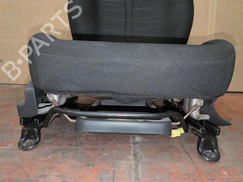 Used Right front seat Right front seat TOYOTA YARIS (_P9_) [2005-2014] 36761049 36761049