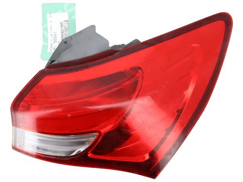 Used Right taillight Right taillight 22773404 22773404