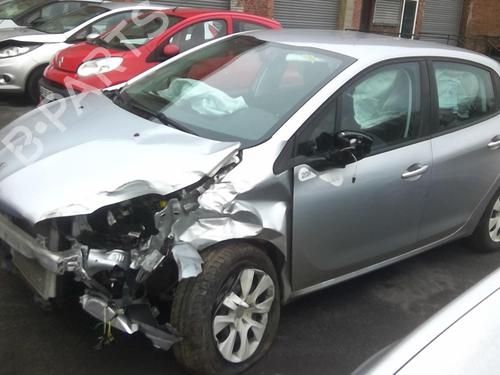 Gearbox PEUGEOT 208 I (CA_, CC_) 1.2 VTi 68 / PureTech 68 | BP21812215M3 