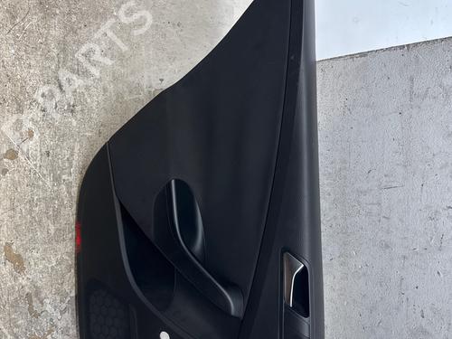 Used Rear left panel Rear left panel 39425561 39425561
