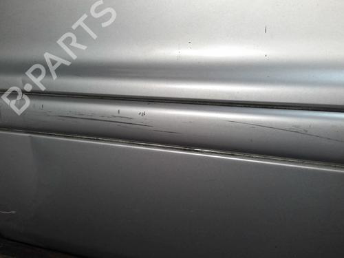 Used Left rear door Left rear door 22003099 22003099