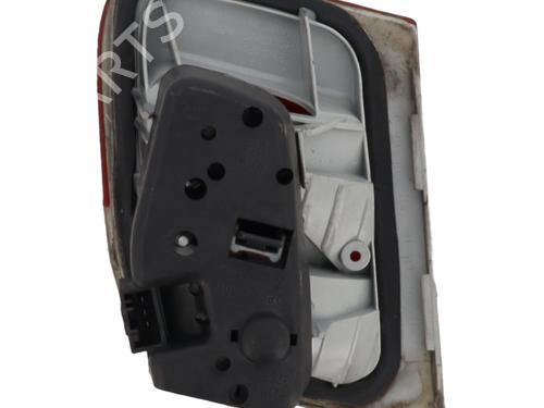 Right tailgate light BMW 3 (E46) 318 d | BP27620806C80 - Image 4