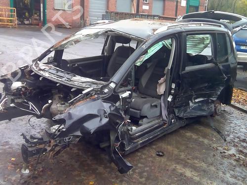 Left front window switch VW TOURAN (1T3) 1.6 TDI | BP20357196I27  - Image 16