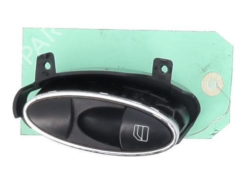 Used Right rear window switch MERCEDES-BENZ CLS (C219) CLS 320 CDI (219.322) (224 hp) 28283578