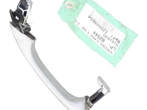 Used Rear right exterior door handle Rear right exterior door handle 32713161 32713161