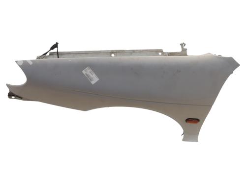 Used Left front fenders Left front fenders 37482032 37482032