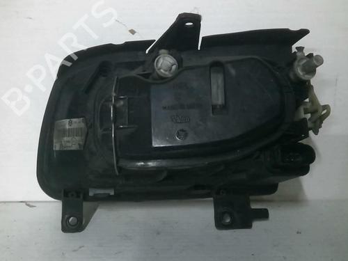 Right headlight VW POLO (6N2) 1.9 SDI | BP20364971C29 