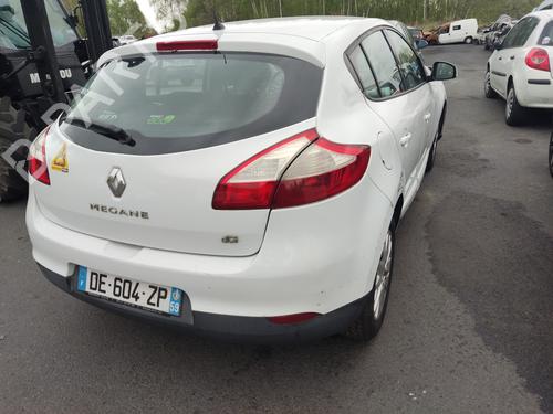 Fuse box RENAULT MEGANE III Hatchback (BZ0/1_, B3_) 1.5 dCi (BZ09, BZ0D, BZ1W, BZ29, BZ14) | BP26606772E1 - Image 19