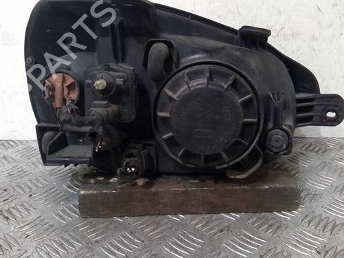 Left headlight HYUNDAI SANTA FÉ I (SM) 2.0 CRDi 4x4 | BP20351687C28 