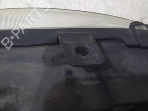 Used Right headlight Right headlight RENAULT MEGANE I (BA0/1_) 1.6 16V (BA04, BA0B, BA11, BA1J, BA16, BA19, BA1K, BA1V,... (107 hp) 20366492 20366492