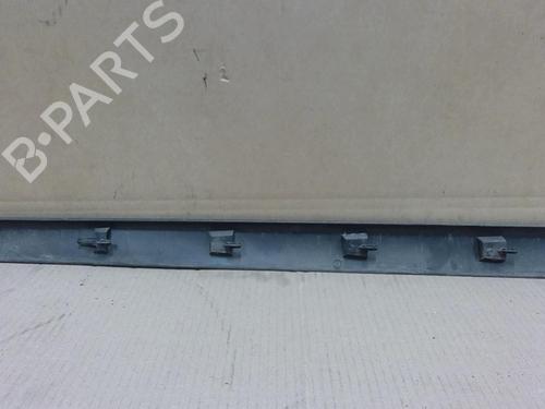 door-moulding-trim-renault-twingo-ii-cn0_-2007-29758658 main image