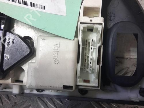 Climate control RENAULT MEGANE I (BA0/1_) 1.6 16V (BA04, BA0B, BA11, BA1J, BA16, BA19, BA1K, BA1V,... | BP20351583I5 