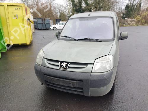 Front bumper PEUGEOT PARTNER MPV (5_, G_) 1.6 HDi 90 | BP22375974C7 