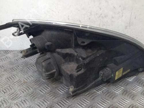 Left headlight FORD FIESTA V (JH_, JD_) 1.4 TDCi | BP20355340C28 