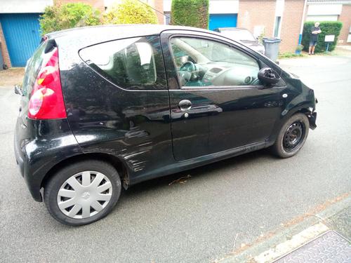 Right taillight PEUGEOT 107 (PM_, PN_) 1.0 | BP20369896C35 