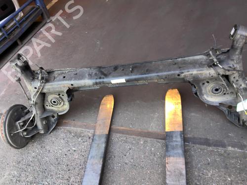 Used Rear axle Rear axle RENAULT CLIO V (B7_) 1.5 Blue dCi 85 (B7AG) (86 hp) 34396811 34396811