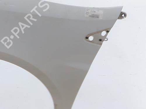 Forskærm venstre Forskærm venstre RENAULT CLIO III (BR0/1, CR0/1) 1.5 dCi (C/BR0G, C/BR1G) (68 hp) 36851227 36851227
