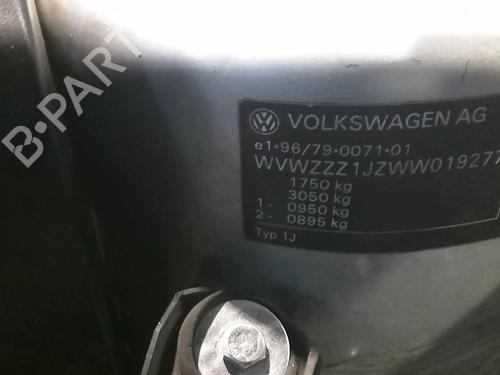 Right taillight VW GOLF IV (1J1) 1.9 TDI | BP20369730C35 
