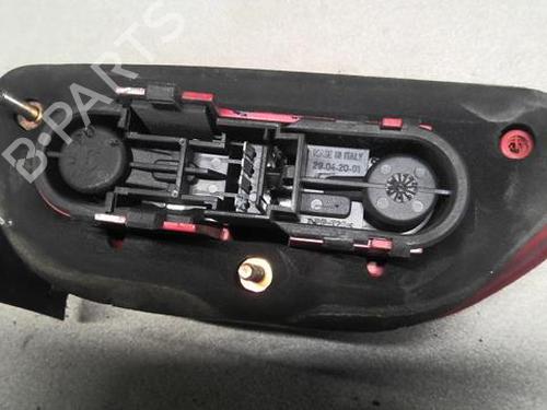 Used Right taillight Right taillight 22003810 22003810