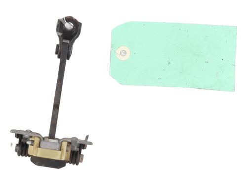 Hinge/Door check strap RENAULT LAGUNA III (BT0/1) 2.0 dCi (BT01, BT08, BT09, BT0E, BT0K, BT12, BT1C, BT1D,... 824310001R