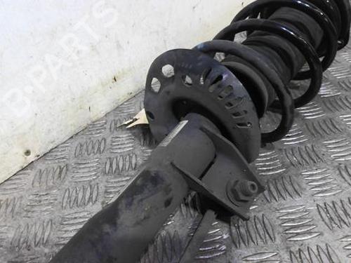 Used Right front shock absorber VW GOLF VI (5K1) 1.6 TDI (105 hp) 20725783
